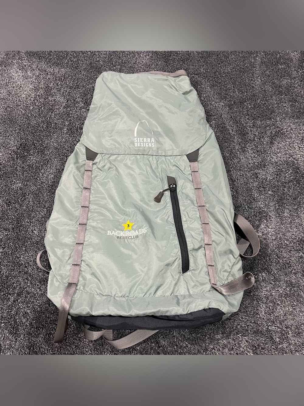 Sierra Designs Summit Sack 1300 in3 Mirage Gray unisex